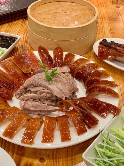 北京烤鸭怎么吃